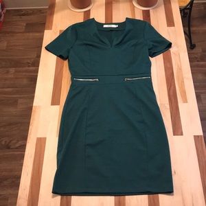 Green T-Shirt Sleeve Dress W/ Zippers